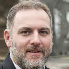 Tom W.